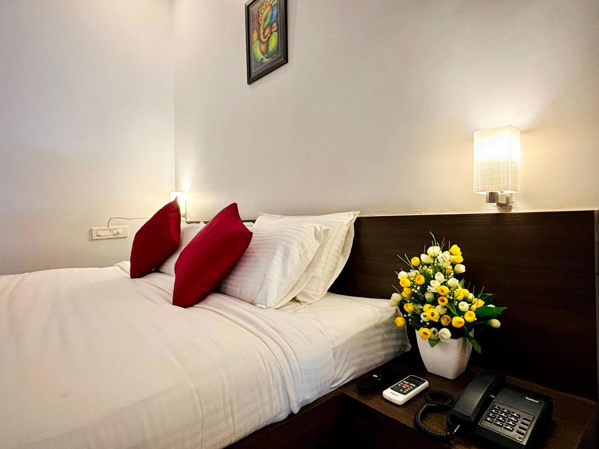 Sai Shreyas Residency, Best Hotel Near Bangalore Airport Dod Jala 外观 照片